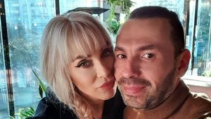 Annes va îmbrăca rochia de mireasă, după 20 de ani de relație: ”Voi încerca să nu fiu eu Bridezilla”
