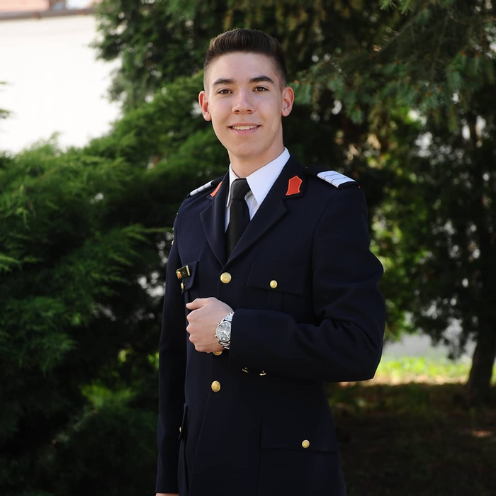 Mihai Andrei Pascu a devenit șef de promoție cu 10, la Liceul militar din Craiova