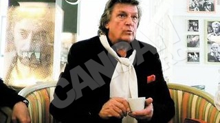 Florin Piersic a cazut de pe scena! "M-am lovit la 'portocale'. De atunci nu stau prea bine cu barbatia"