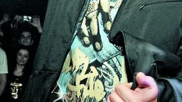 Puya, concert ad-hoc pentru 500 de euro. Din client, direct pe scena la 5 dimineata