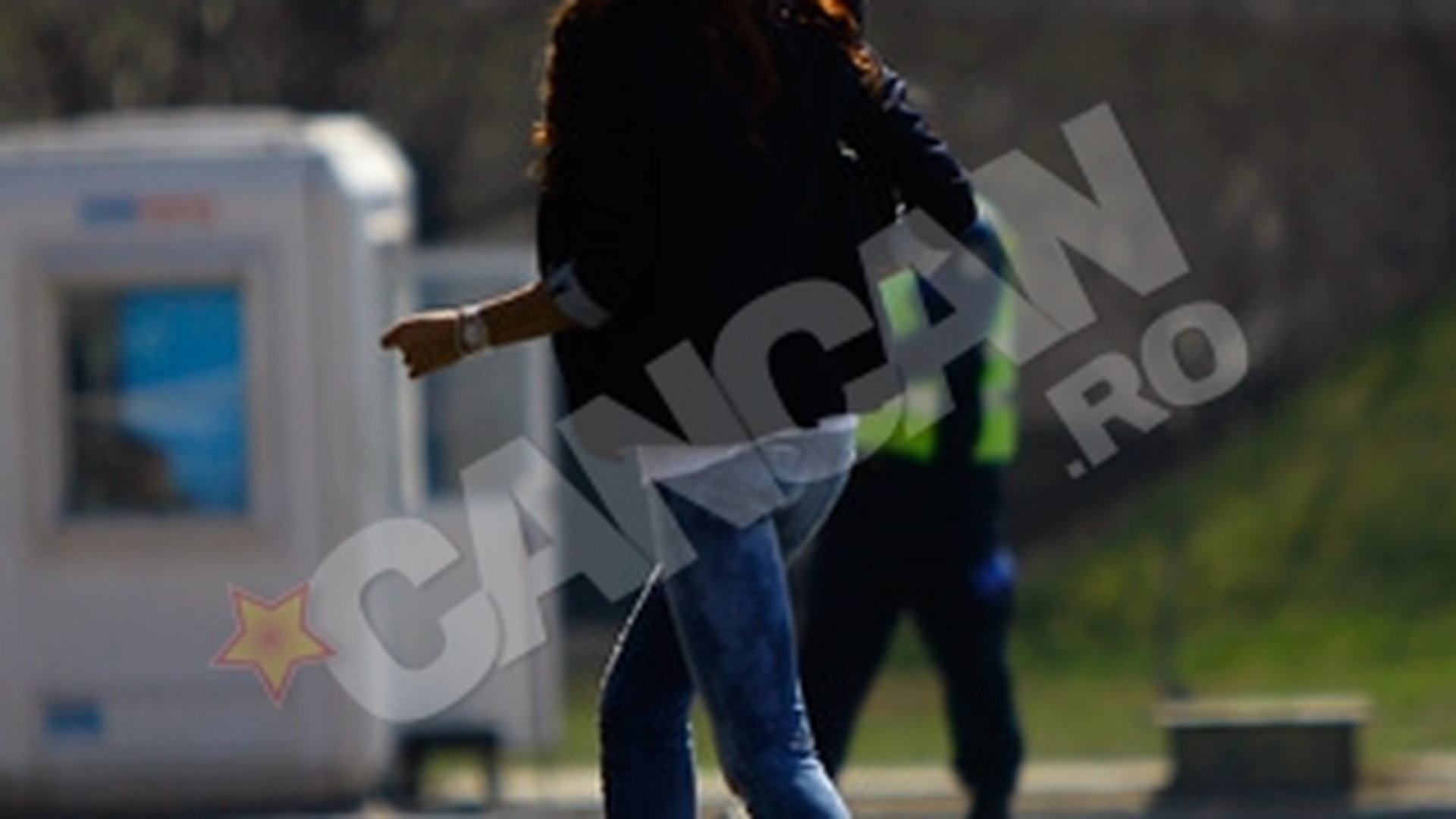 Bianca Dragusanu si-a luat teapa la aeroport! A incurcat datele zborului
