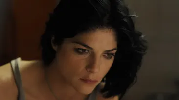 SCHIMBARE SPECTACULOASA! Una dintre cele mai cunoscute actrite din lume a renuntat la parul brunet. Diva s-a vopsit blonda