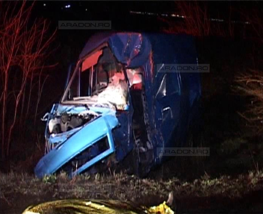 Accident grav în Arad: două persoane au decedat, iar alte două sunt grav rănite