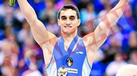 A bagat banii de medalii intr-un butic