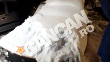 VIDEO Surprinzator! El e cersetorul care doarme intr-o Dacie parasita la -25 de grade, dar are in buzunar peste 3.000 de euro!