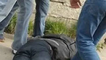 Incredibil! Doi români au fost bătuţi în Marea Britanie, după ce au fost întrebaţi de unde sunt! Cum comentaţi aşa ceva?