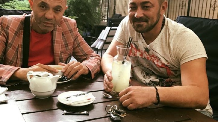 Scandal în lumea maneliştilor! Fiul lui Nicolae Guţă, acuzat de un artist că l-a snopit: "Era foarte nervos! Mi-a dat un pumn, o să-l reclam..."