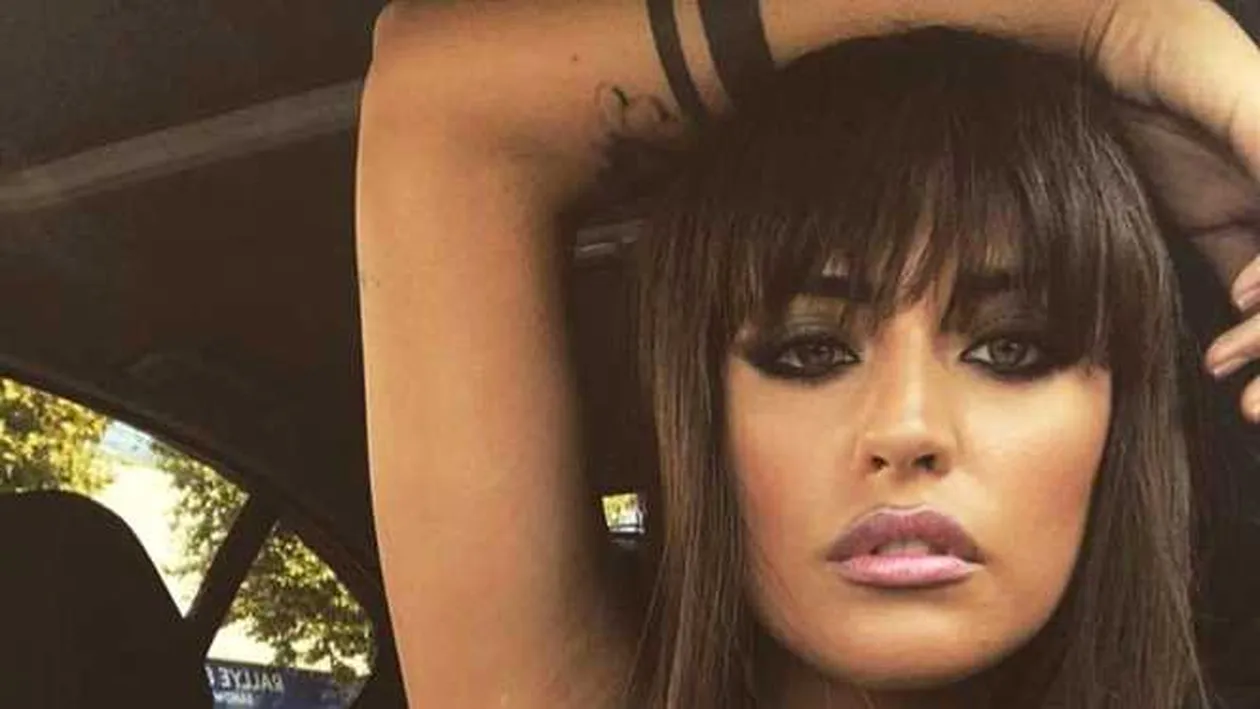 Antonia, poză de infarct! Goală sub o gecuță de blugi descheiată!