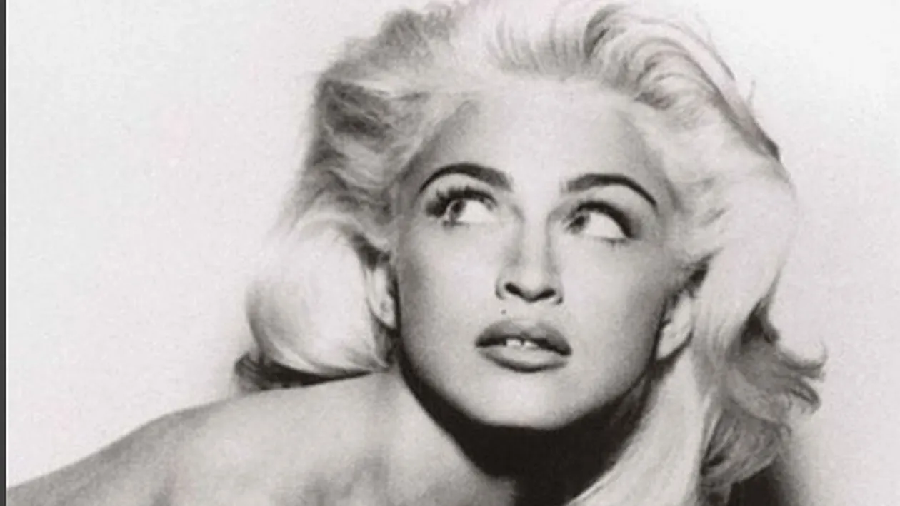 La 58 de ani, MADONNA a pozat goală! Vezi cât de bine arată artista