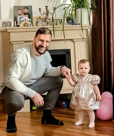 Andrei Stoica, familist convins! Campion de temut în ring, tătic devotat acasă