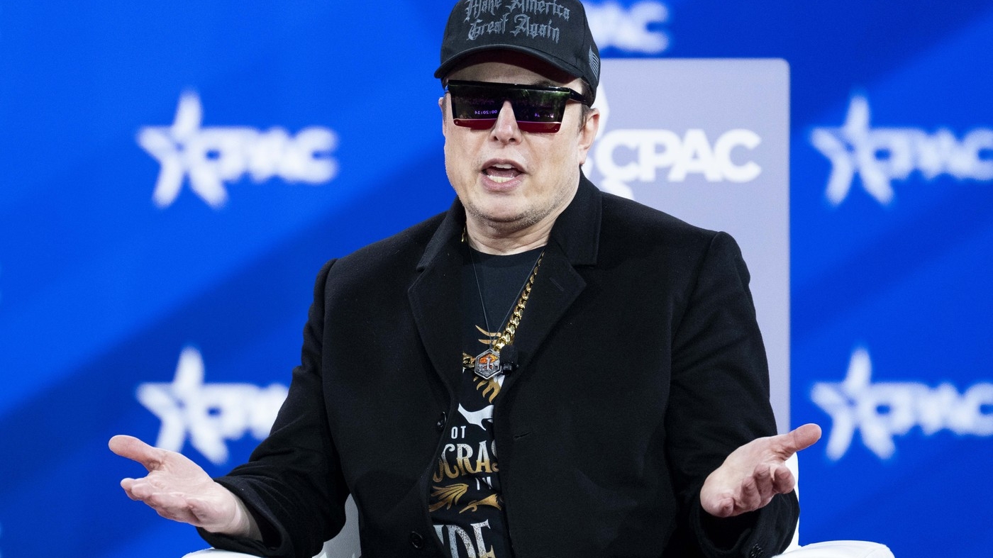 Elon Musk și mama fiului său, din nou la cuțite! Ce acuzații grave își aduc: „Doar paranoicii supraviețuiesc”