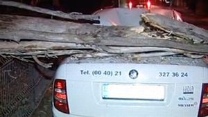 Bucureştenii ghinionişti şi-au pus mâinile în cap în această dimineaţă! Cum arătau maşinile lor