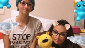 Imagini exclusive! Mădălina Ghenea, gest emoţionant. A vizitat-o la spital pe fata care are nevoie de o operaţie urgentă! A aflat povestea Anei de pe CANCAN.ro şi...