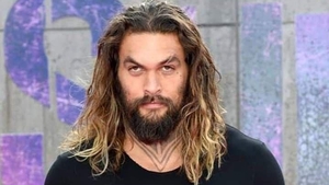 Jason Momoa este celebru și extrem de sexy. Dar știi cum arată soția lui Aquaman, cu 12 ani mai în vârstă?