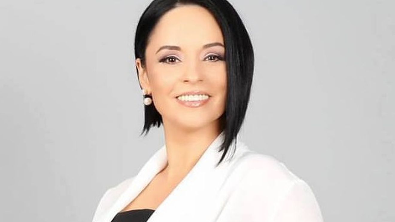 Andreea Marin s-a făcut BLONDĂ: ”Am 42 de ani si toata aceasta zi de nastere imi doresc sa fie ca o joaca”