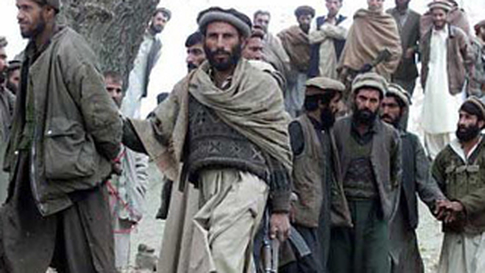 60 de membri Al Qaida au evadat dintr-o inchisoare din Yemen!