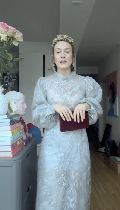 Vedeta din România care s-a pus pe plâns după ce a ratat balul anului: „Am dat telefoane și am făcut tot ce s-a putut”