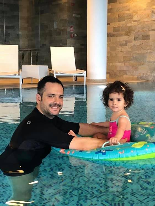 Cristina Șișcanu, pozată în costum de baie la munte! Ce comentariu i-a lăsat Tavi Clonda și ce replică spumoasă i-a dat vedeta
