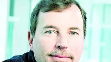 Directorul executiv de la Yahoo a fost prins cu minciuna. Si-a falsificat CV-ul