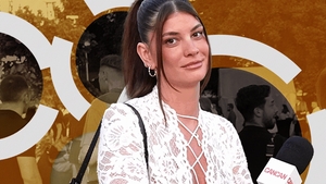 Laura Giurcanu a dat cărțile pe față: ”Îți spun direct, acel băiat cu care m-ați prins...” Reacție la...”cumnățica” Alexia