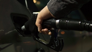Realitate sau o farsă? Harta benzinăriilor unde benzina ar putea costa... 3 lei!