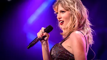 Prime de aproape 200 de milioane de dolari. Taylor Swift și-a răsfățat angajații în prag de Sărbători