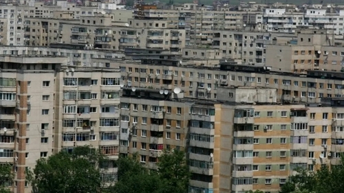 Orașul din România unde o garsonieră se vinde cu doar 13.000 de euro. A fost scoasă la licitație de ANAF