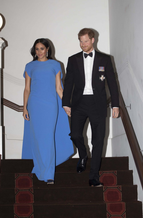 S-a aflat cine vor fi nașii băiețelului lui Meghan Markle și al prințului Harry