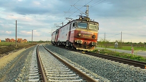 Ce au descoperit polițiștii în rucsacul tânărului român călcat de tren în Italia