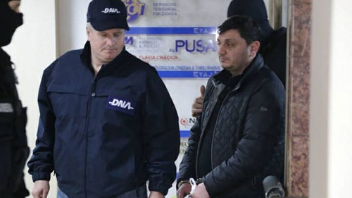Am intrat în posesia unor înregistrări-bombă! Cumătrul lui Adi Minune rupe tăcerea despre mafiotul Viscol: ”O să te omor şi…”