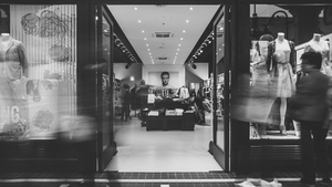 Cum a fost prins un tânăr care furase o pereche de adidași dintr-un magazin din Timișoara