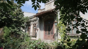Tranzactia secreta a anului in Bucuresti! Una dintre cele mai bogate romance a dat mana cu Regele Imobiliarelor si urmeaza sa...