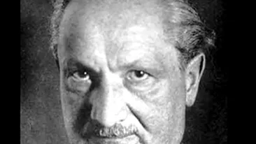 Sa nu mai zica nimeni ca e prost cine asculta manele! Asta e primea manea savanta! Da-o la toti prietenii pe Facebook!