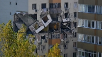 A început demolarea blocului afectat de explozia din Rahova. Primele imagini + planul autorităților