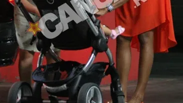 Laurette incurca pedalele masinii atunci cand conduce daca nu are in picioare anumiti pantofi! Uite ce-i trebuie!