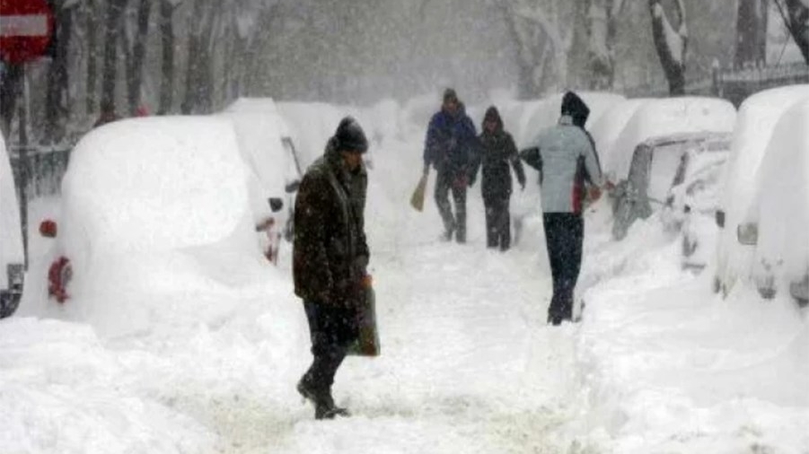 ANM, avertizare de fenomene meteo periculoase! Românii sunt rugați să nu iasă din case