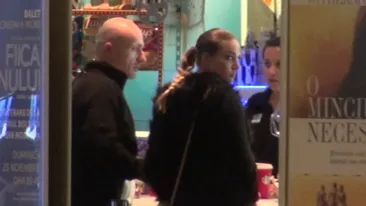 Costi Ionita, doua zile la mall cu aceeasi femeie! Si-au facut traseu prin centrul comercial!