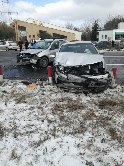 Accident cu șase răniți, la ieșirea din Slobozia spre Urziceni, pe DN2A