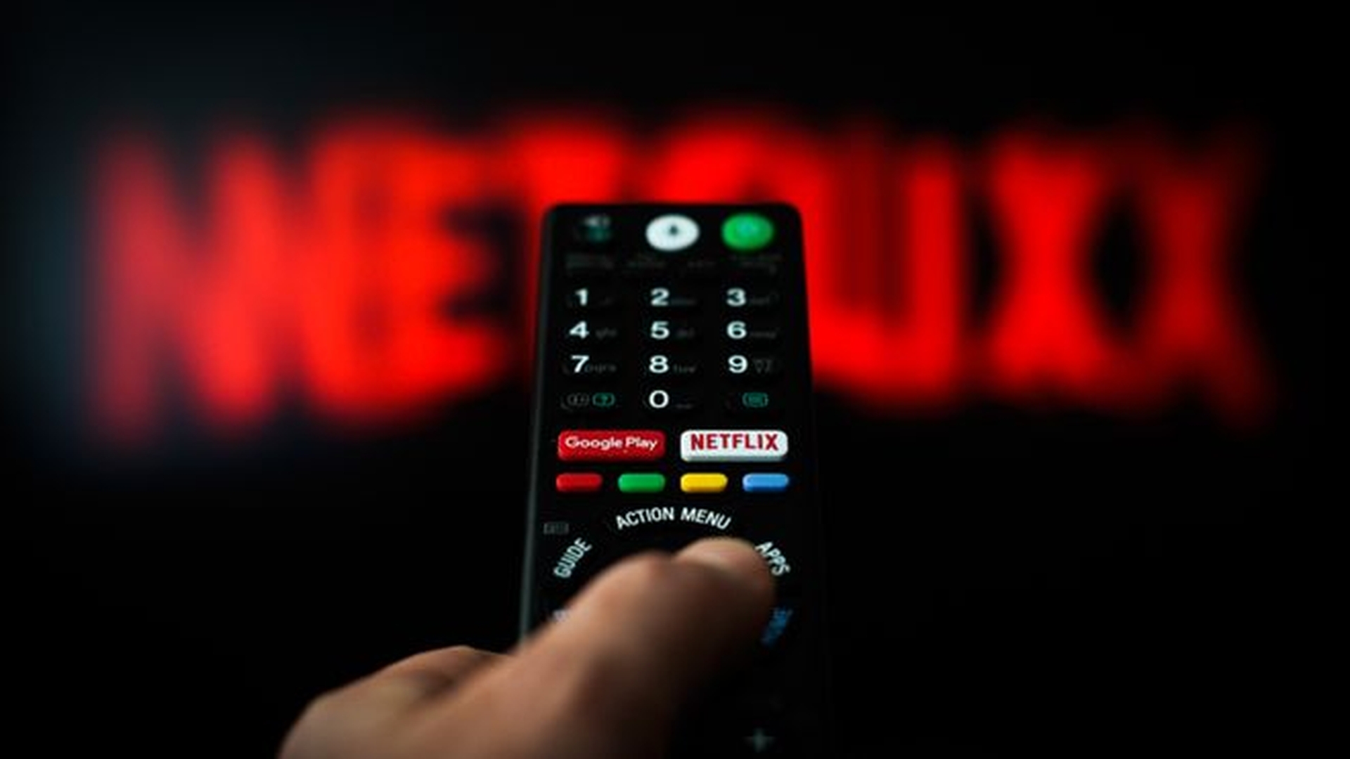 Netflix difuzează gratuit mai multe filme. Ce titluri sunt disponibile și de ce a fost luată această decizie