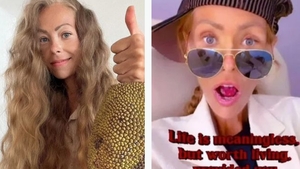 O celebră influenceriță a murit la 39 de ani. Tânăra a mâncat doar fructe timp de 4 ani