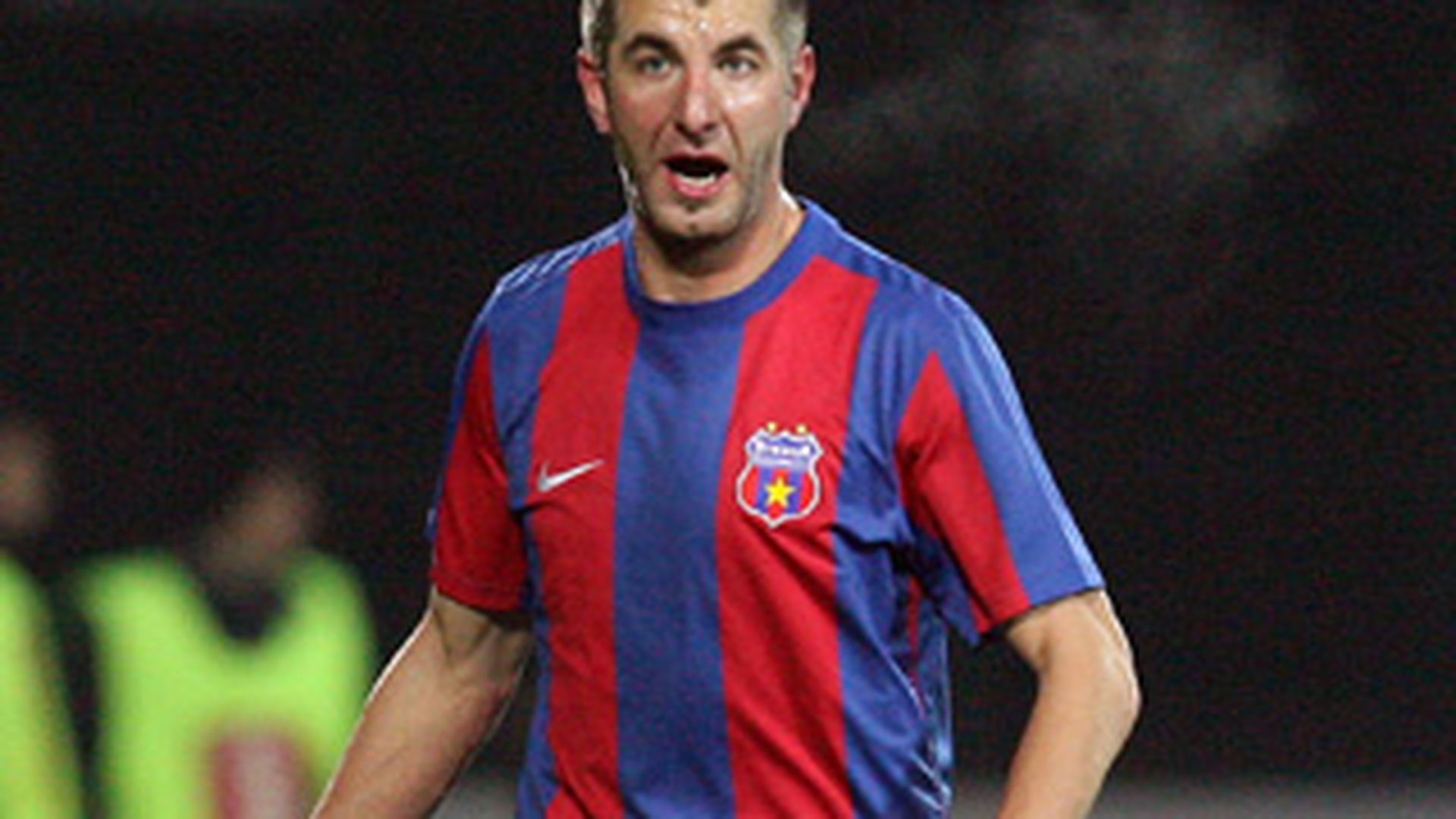 Walter il ia pe Galamaz la Cluj