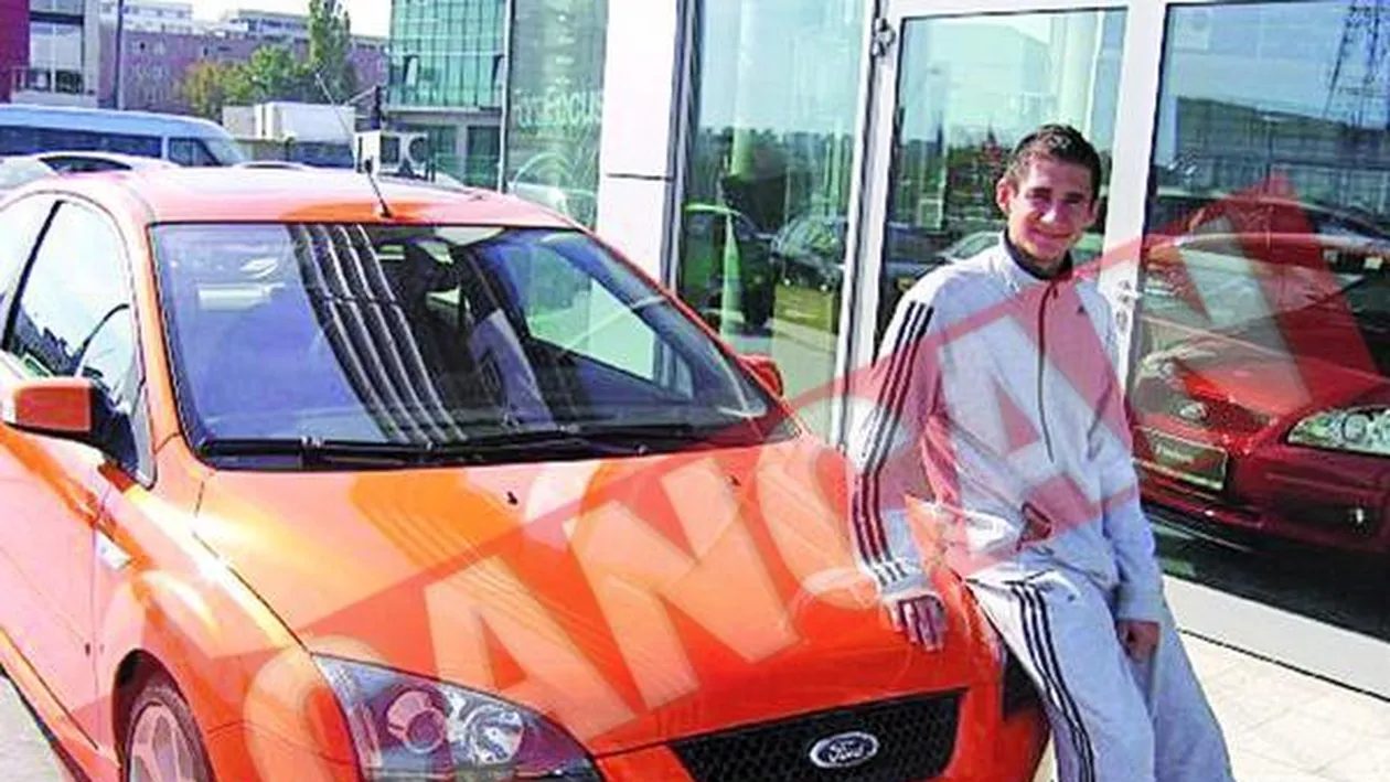 Raduta pedaleaza pe o masina de 33.000 de euro