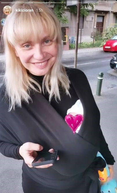 Gestul făcut de Cristina Cioran cu bebelușul în brațe. Multe mămici au judecat-o
