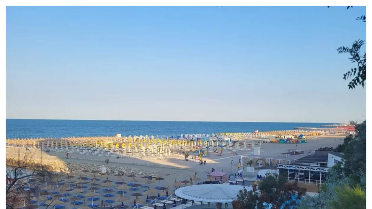 Cum să dai atâția bani pe litoral, Eforie Nord, pe 2 ouă ochiuri? Prețurile au luat-o razna în iulie