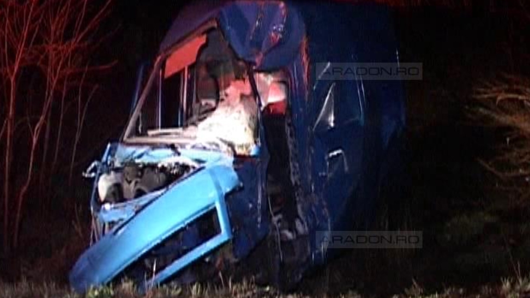 Accident grav în Arad: două persoane au decedat, iar alte două sunt grav rănite