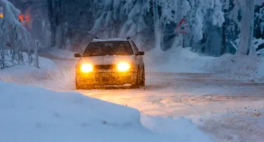 Greșeala soferilor care duce la anularea poliței CASCO. Ce NU trebuie să facă iarna