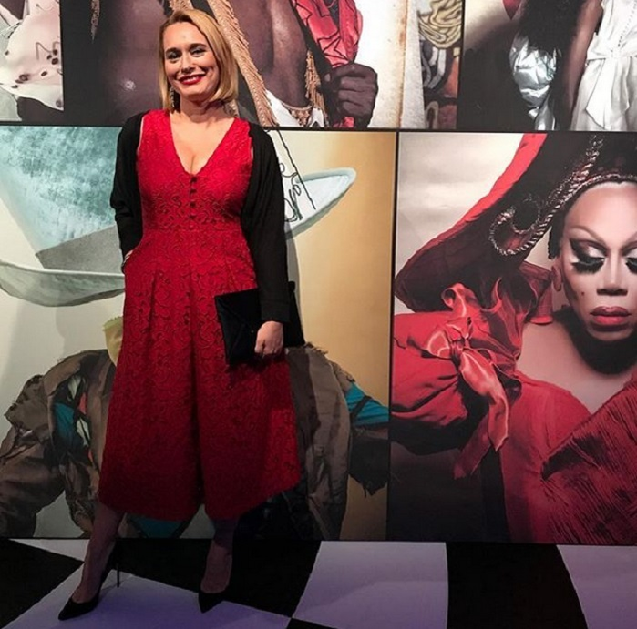 Andreea Esca a făcut publică o poză din tinereţe, iar Antonia nu s-a putut abţine: „Sex bomb”. Cum arăta prezentatoarea TV în urmă cu mai bine de 20 ani