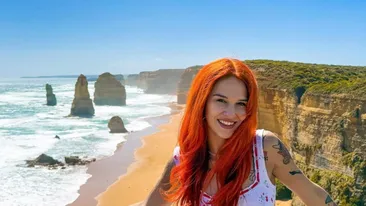 Primele imagini cu Marilu Dobrescu după ce a dispărut în plin scandal cu Iustin Petrescu. Cu cine a fost surprinsă roșcata