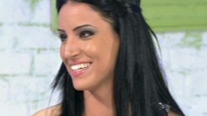 Adelina, iar te-a apucat dorul de Varciu? Uite ce melancolica este si ce melodii asculta!