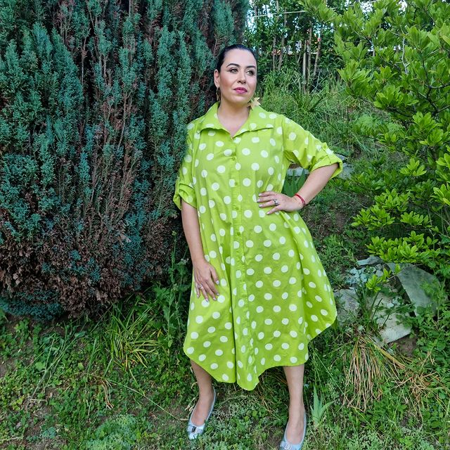 Oana Roman nu putea lipsi de la lansarea "Swano by Anda Adam"